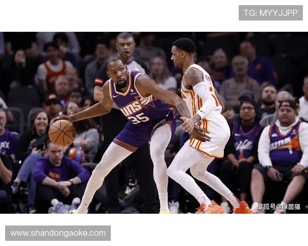 雷霆队与森林狼展开激烈对决 谁能在西部竞争中占得先机