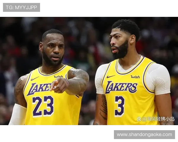 安东尼戴维斯统治内线带领湖人重塑冠军荣耀新篇章