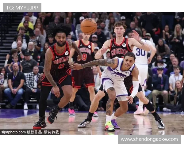 芝加哥公牛强势出击鏖战劲敌再燃NBA赛场激情对决